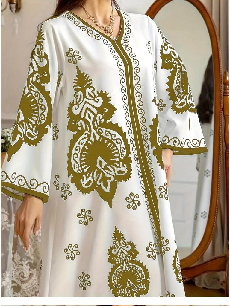 Women's Long Robe Dress for Middle East and Indonesian Travel