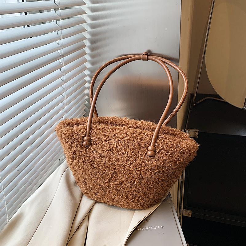 Plush Bag Women's Large-capacity New Autumn and Winter Shoulder Underarm Bag, Plush Commuter Tote Bag