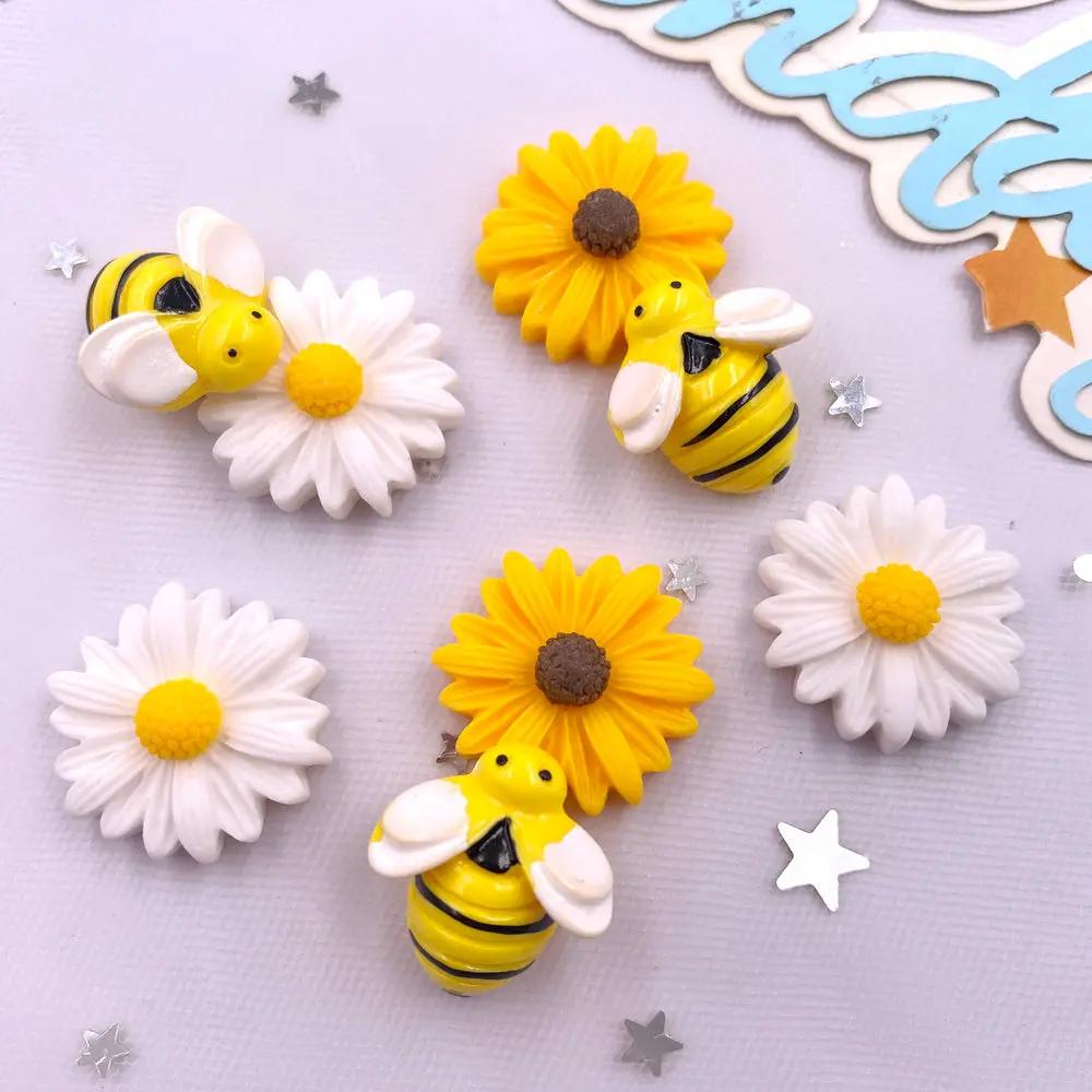 10PCS Resin Cute Colorful 3D Cartoon Bee Flower Figurines Flat Back Rhinestone Garden Scrapbook DIY Bow Decor  Accessories