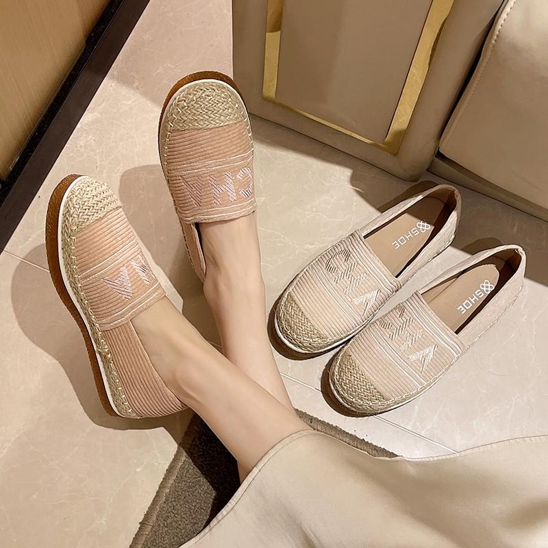 Women's Summer Sneakers Slip on Flat Shoes Women's Casual Loafers Walking Shoes Female Outdoor Mesh Soft Bottom Sneakers