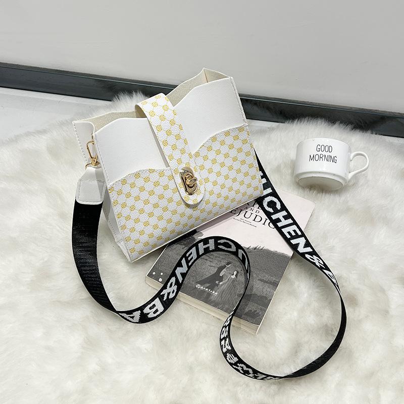 Small Bag Versatile Printed Bucket Bag with Buckle Niche One-shoulder Messenger Women's Bag