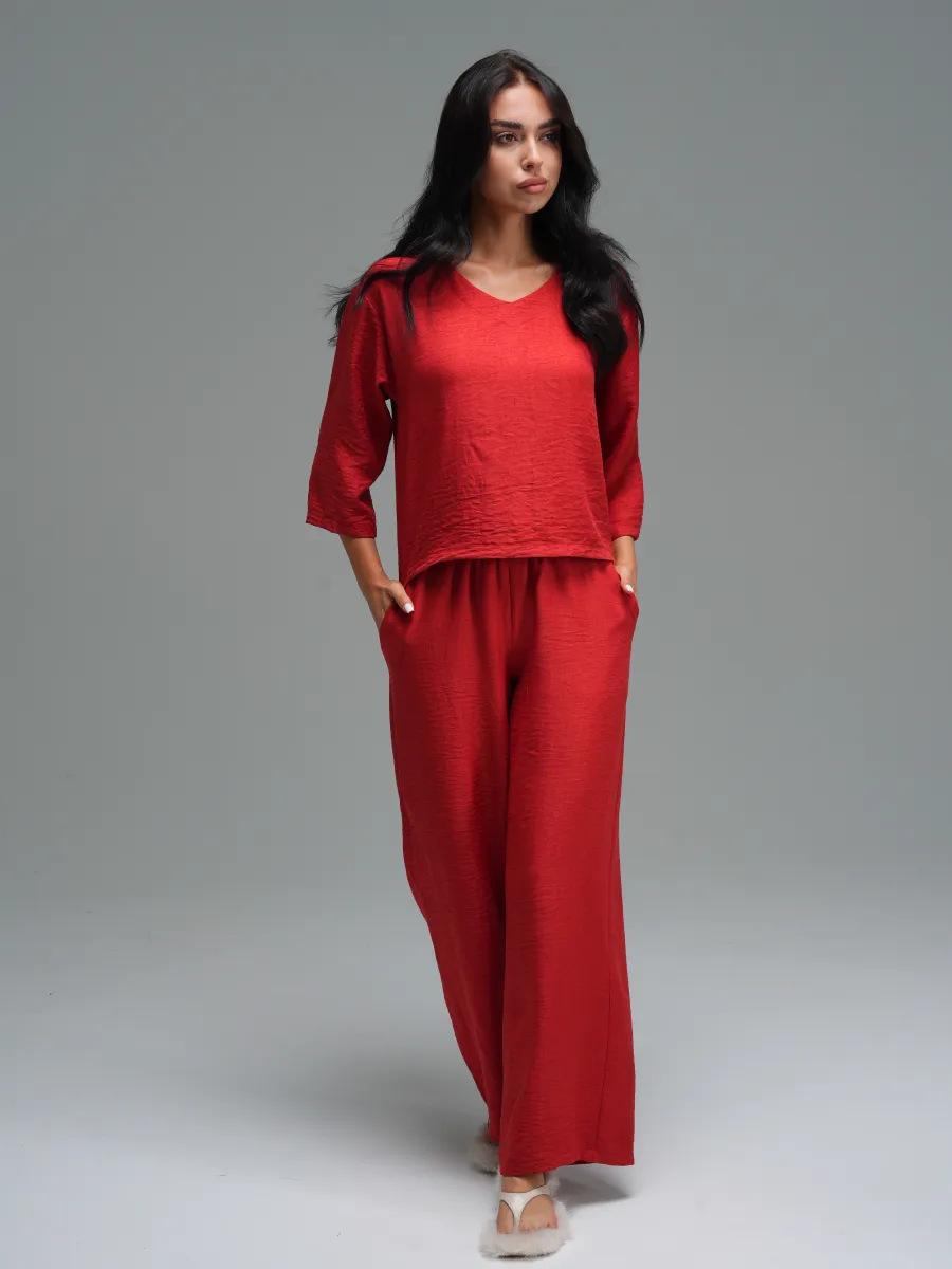 

2026 Russian Spring/Summer Women s Casual Solid Color Two-Piece Set: Loose Three-Quarter Sleeve Top & Wide-Leg Pants Small красный