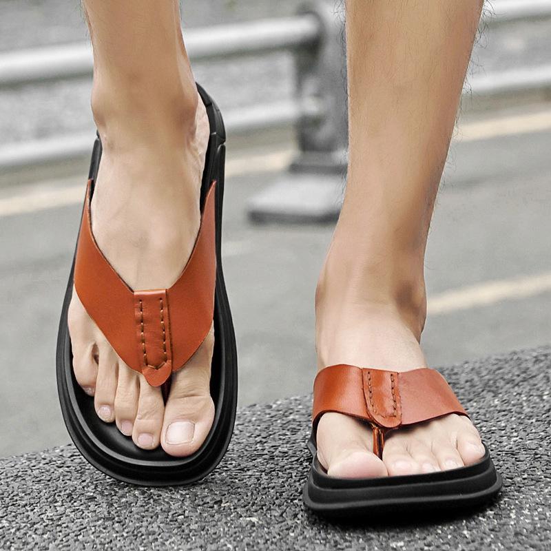 Men's Casual Summer Non-slip Flip-Flops - Fashionable, Soft Sole, Wear-resistant Thong Sandals for Outdoor Use