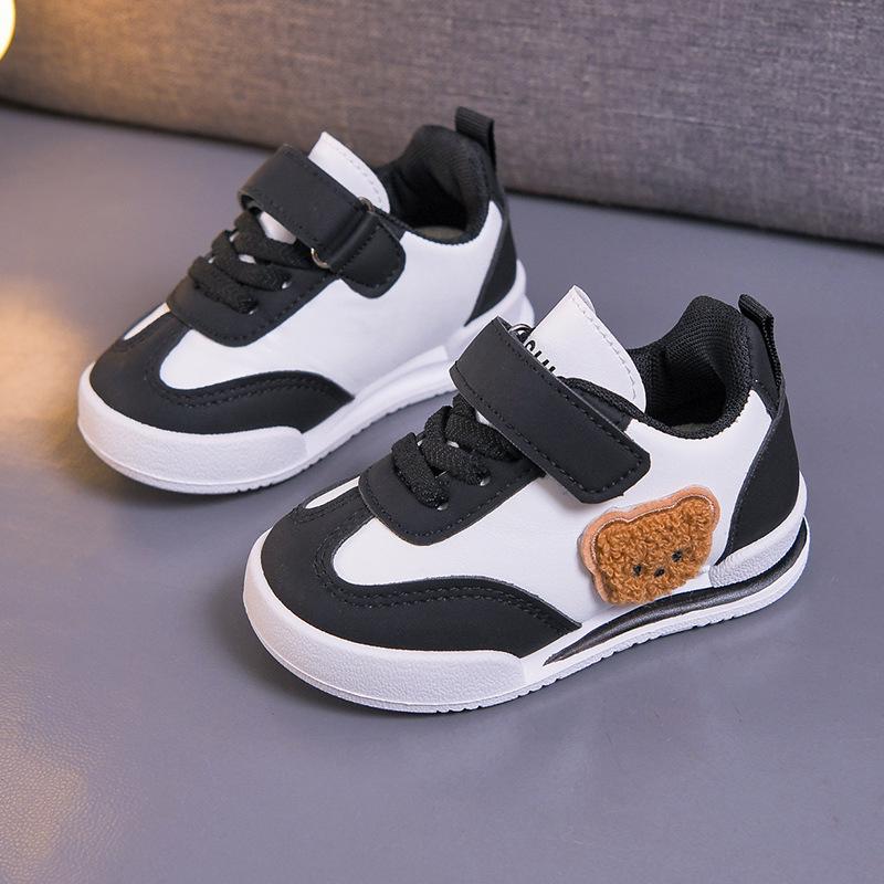 2026 Unisex Children's White Soft Sole Running Shoes - Spring & Autumn Casual Sneakers for Medium and Large Kids