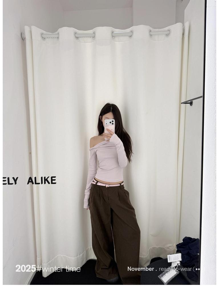 Women's Korean Style Twisted One-Shoulder Slim Fit Long Sleeve Knit Top