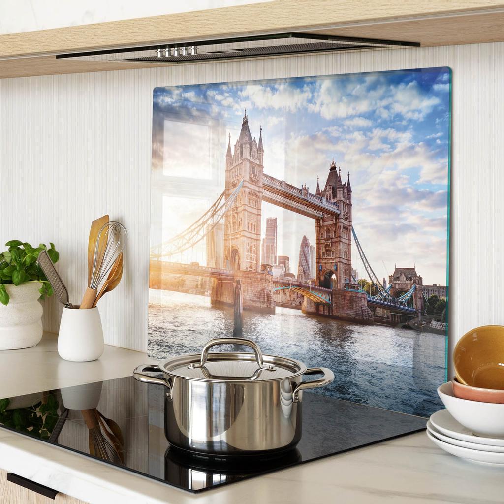 Glass Kitchen Chopping Board with Tower Bridge London Graphic 60x52 Cm