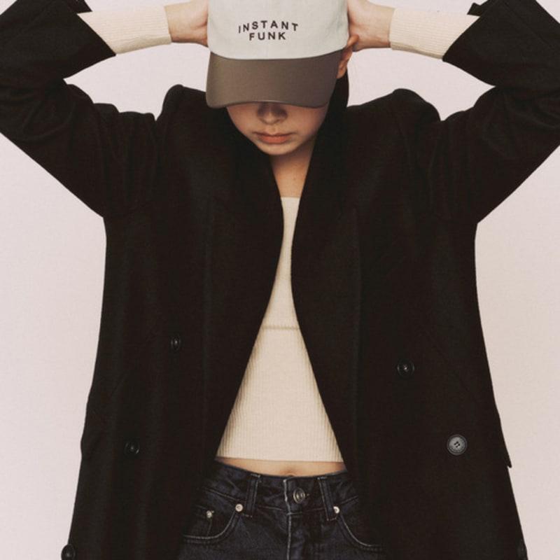 

INSTANTFUNK Four Leather Two-tone Ball Cap MINT_Free