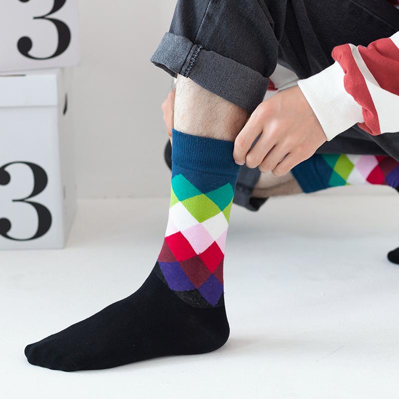 European & American Style Women's Mid-Calf Socks with Diamond Pattern - Fashionable and Trendy