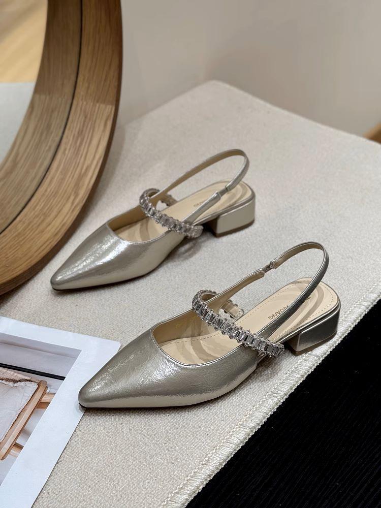 Rhinestone bag head sandals women's 2025 summer new thick heel pointed French word with high heel fairy wind light mouth single shoes