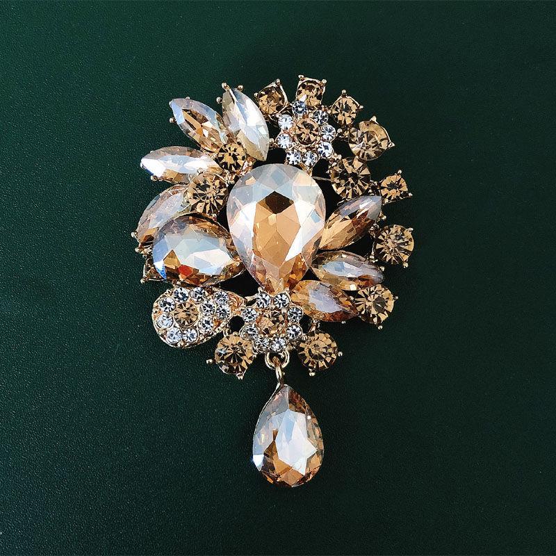 

Men s Retro Rhinestone Teardrop Brooch Pin for Suits