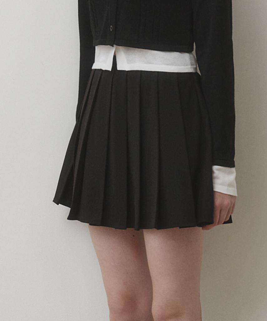 Belloel Basic Pleated Skirt Black