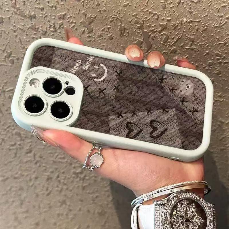 Sweater Little Bear iPhone 17/17ProMax/16/15/14Pro/13/12 Cute Phone Case