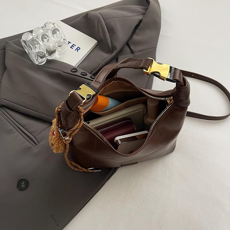 Luxury Vintage Armpit Handbag for Women's Shoulder Bag for Work and Commuting Dumpling Bag