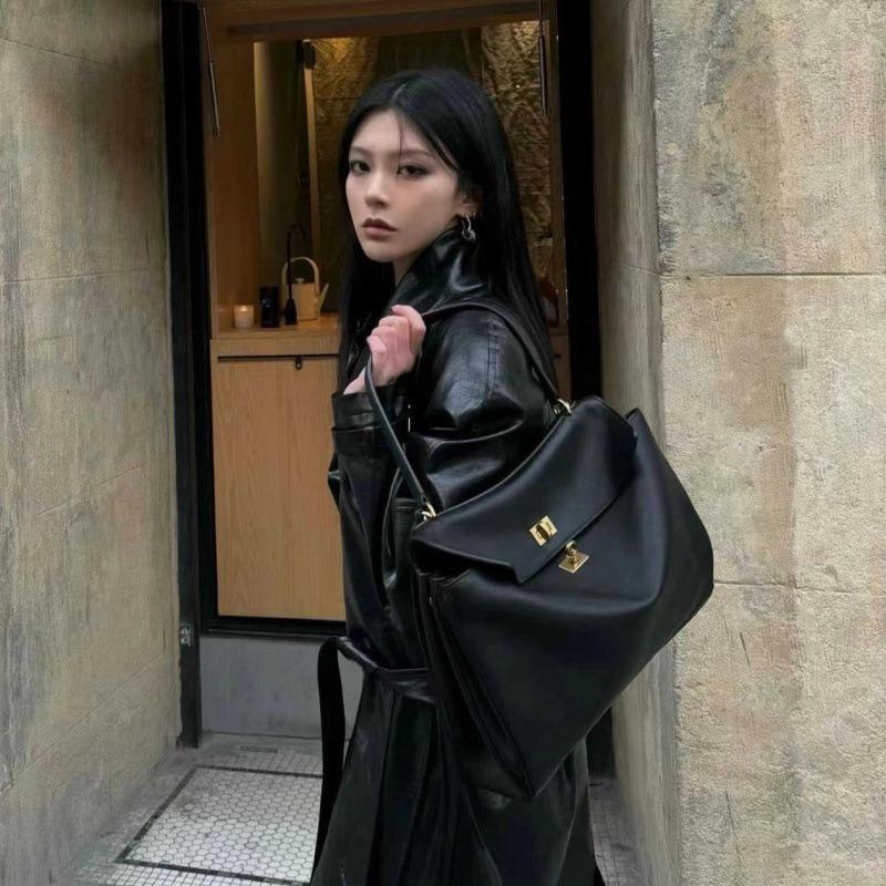 New leather texture large capacity tote bag premium feeling armpit bag single shoulder crossbody commuter Kelly women's bag