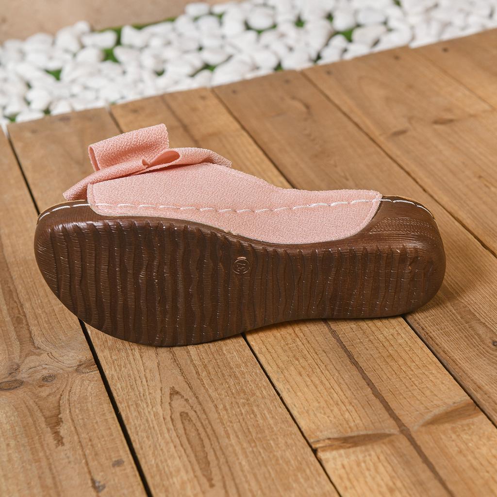 Elegant Women's White Slide Sandals with Floral Accent - Open Toe, Easy Slip-On Design for Comfortable Summer Wear, Strappy Sandals