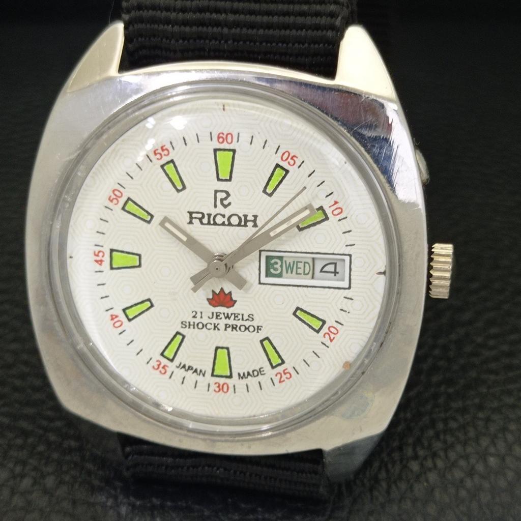 JAPAN VINTAGE RICOH R31 AUTOMATIC MENS WHITE COLOR DIAL WATCH A701929-5 R207-a701929