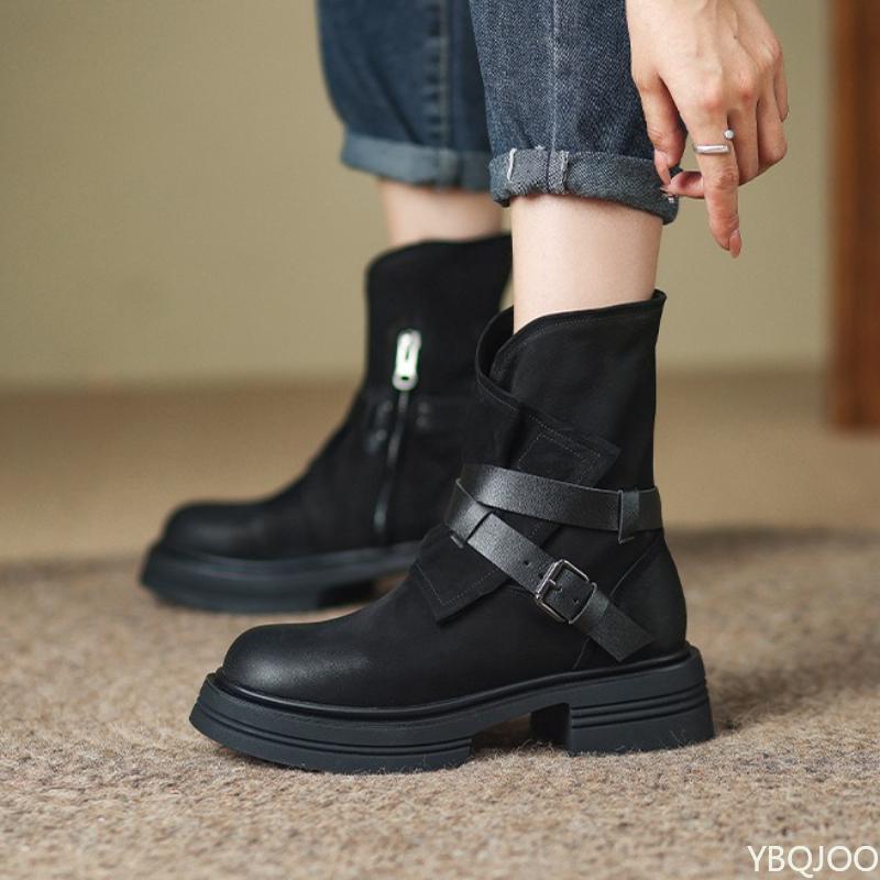 

Small thick soled boots for women in autumn winter new coarse heel retro anti slip wear-resistant comfortable short boots 40 чорний