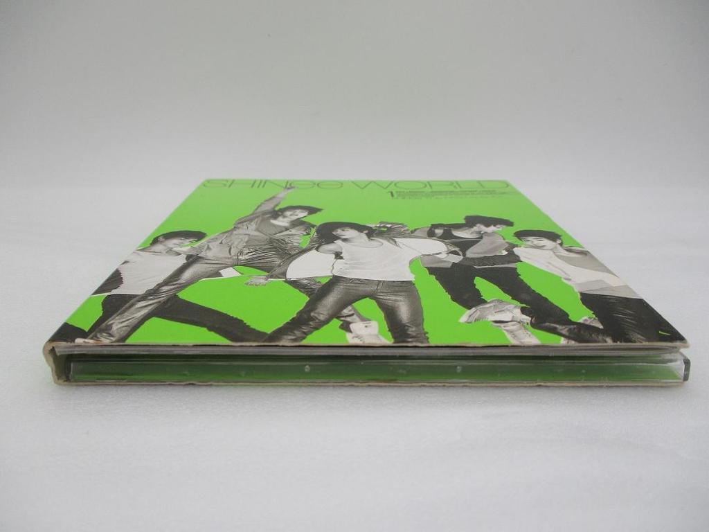 [USED] THE FIRST ALBUM SHINee WORLD A-TYPE IMPORT