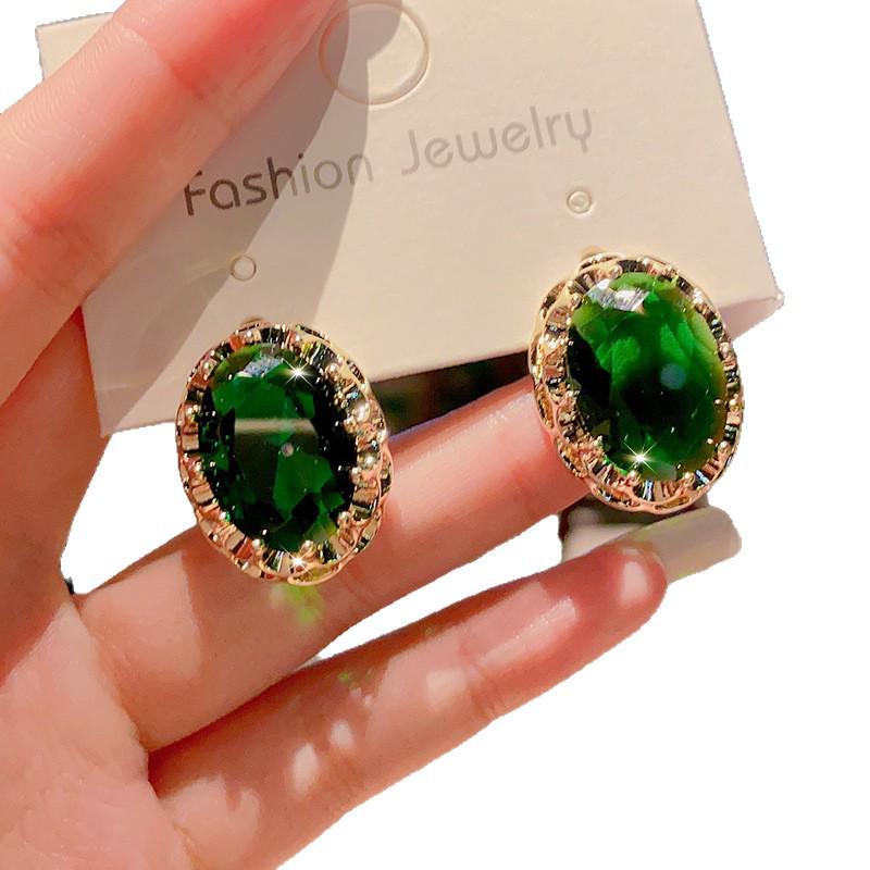 2025 Vintage French Green Stud Earrings: Elegant, Niche Hong Kong Style Dangle