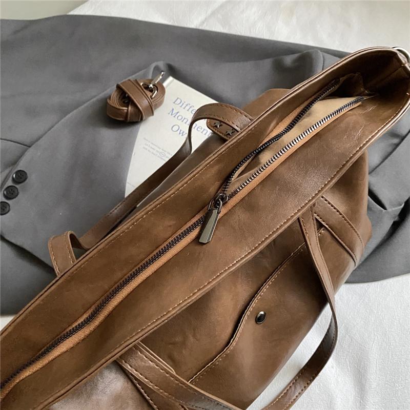 Large Capacity Faux Leather Tote Bag Women Shoulder Bag Everyday Use Work and Casual Bag