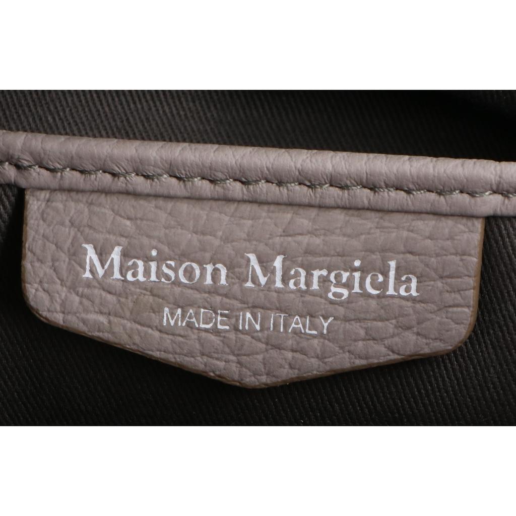 Maison Margiela Excellent condition 2012 model SB1WG0003 5AC leather 2-way clutch bag Shoulder bag T8135 greigeUsed