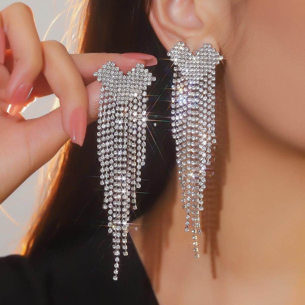 Fashion Versatile Super Flash Long Fringed Earrings