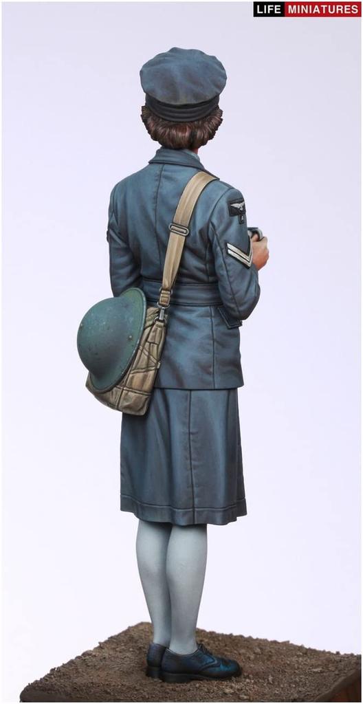 Life Miniatures WWII Royal Air Force WAAF Auxiliary Air Force Vice Chief Resin Kit 1/16 Women's 1940-1941 LM-16007