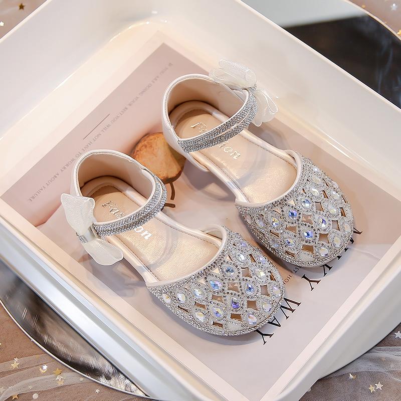 Girls Princess Shoes Shiny Crystal Ins Trendy Kids Sandals Mesh Lace Bows 2025 Summer New Girls Dance Shoes Elegant Hollowed-out
