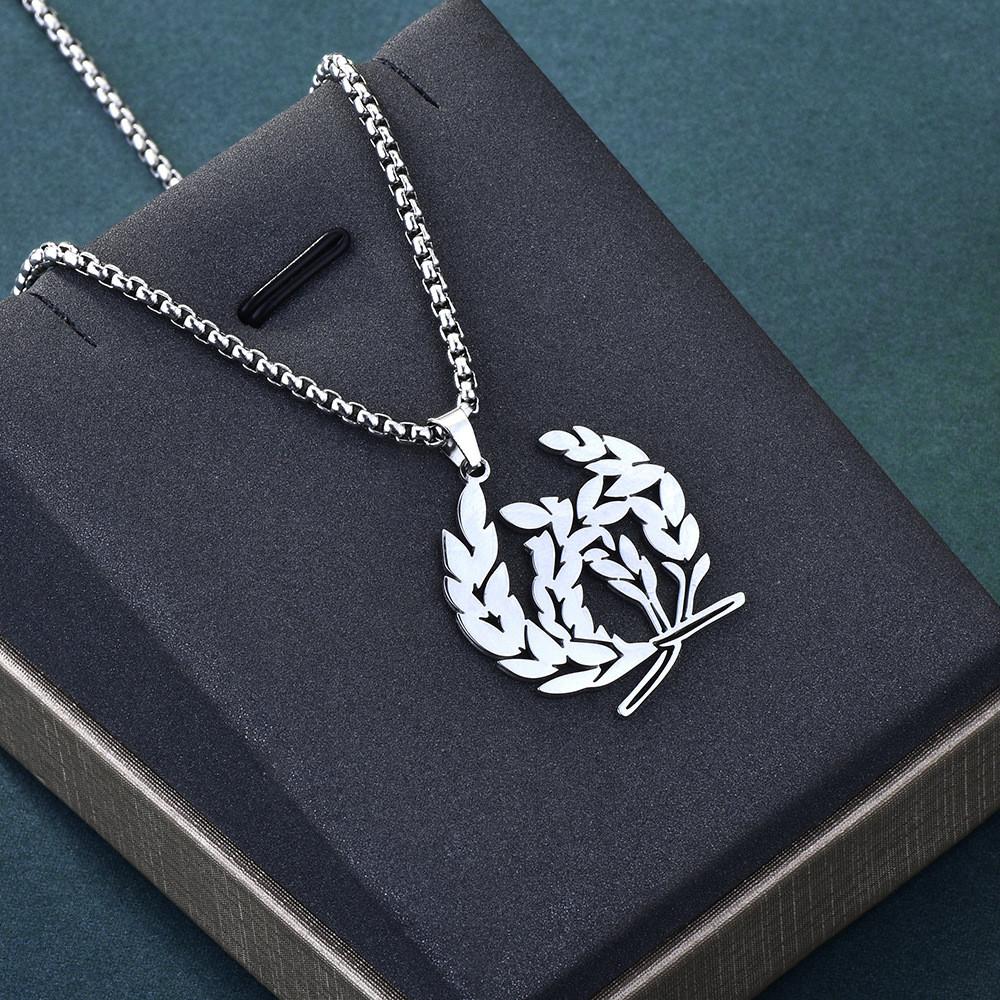 And Fashionable Unique Stainless Steel Long Necklace With Geometric Design For Wear Unisex