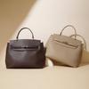 Niche Design Shoulder Bag Women's New Fashion Portable Versatile Messenger Bag