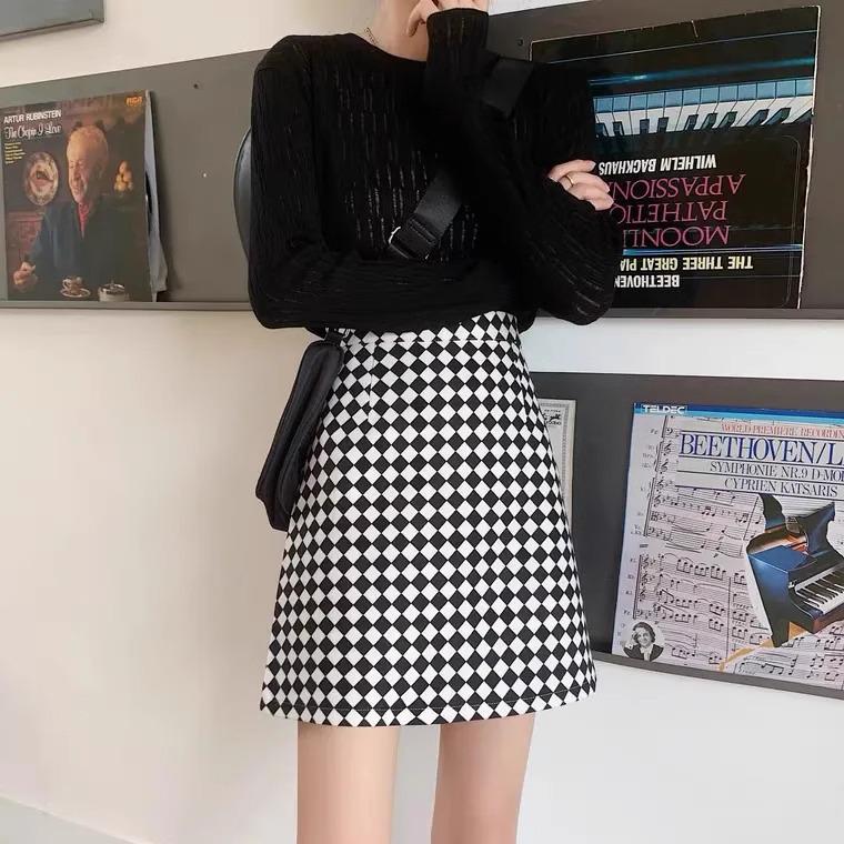 Petite Plaid High-Waist A-Line Skirt: Summer 2024 Hip-Hugging Short Design