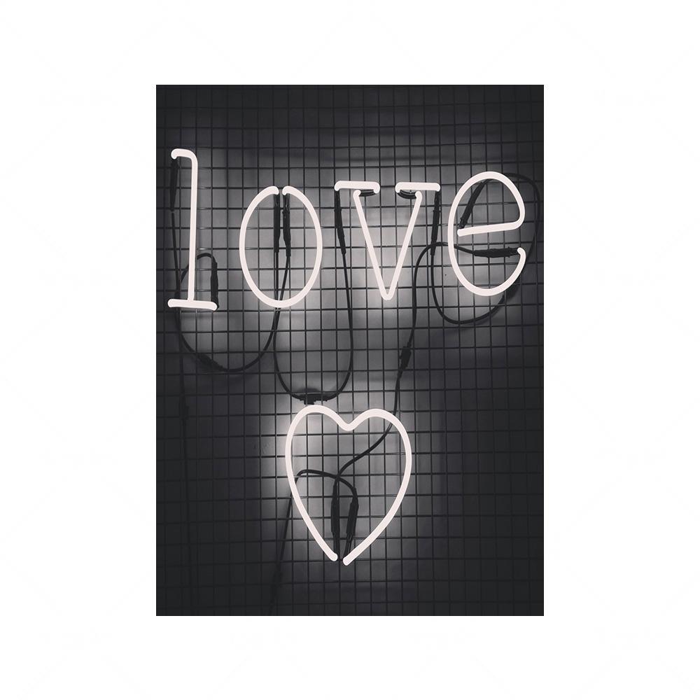 

Черно-белая девушка с камерой, модный постер, неоновое искусство, цитата о любви, печать на холсте, картина, сексуальная красивая девушка, винтажная картина, домашний декор 21x30cm No Framed