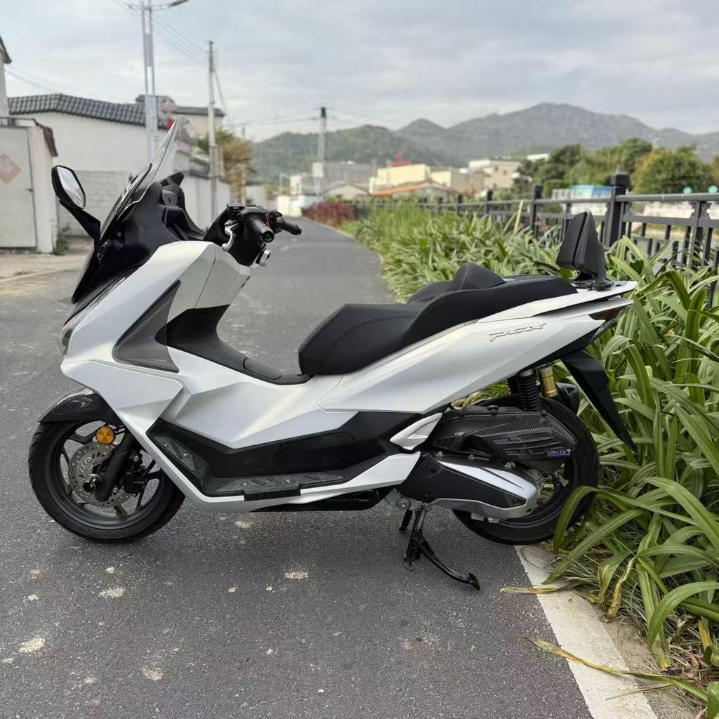 Honda PCX160 NS150GX Luxury Soft Waterproof Seat Cushion with Large Backrest