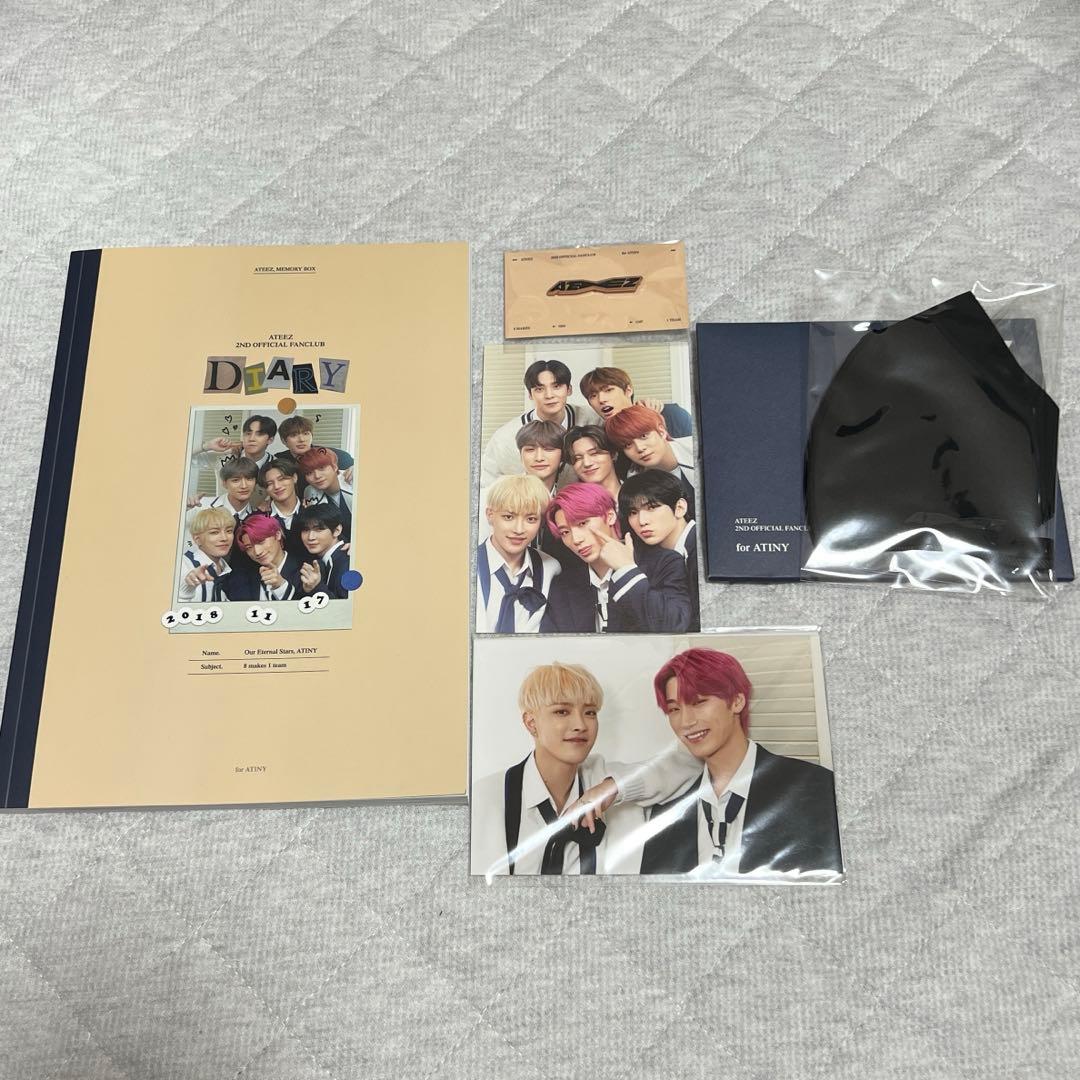 

[Б/У] ATEEZ Korea FC ATINY Набор 2-го срока