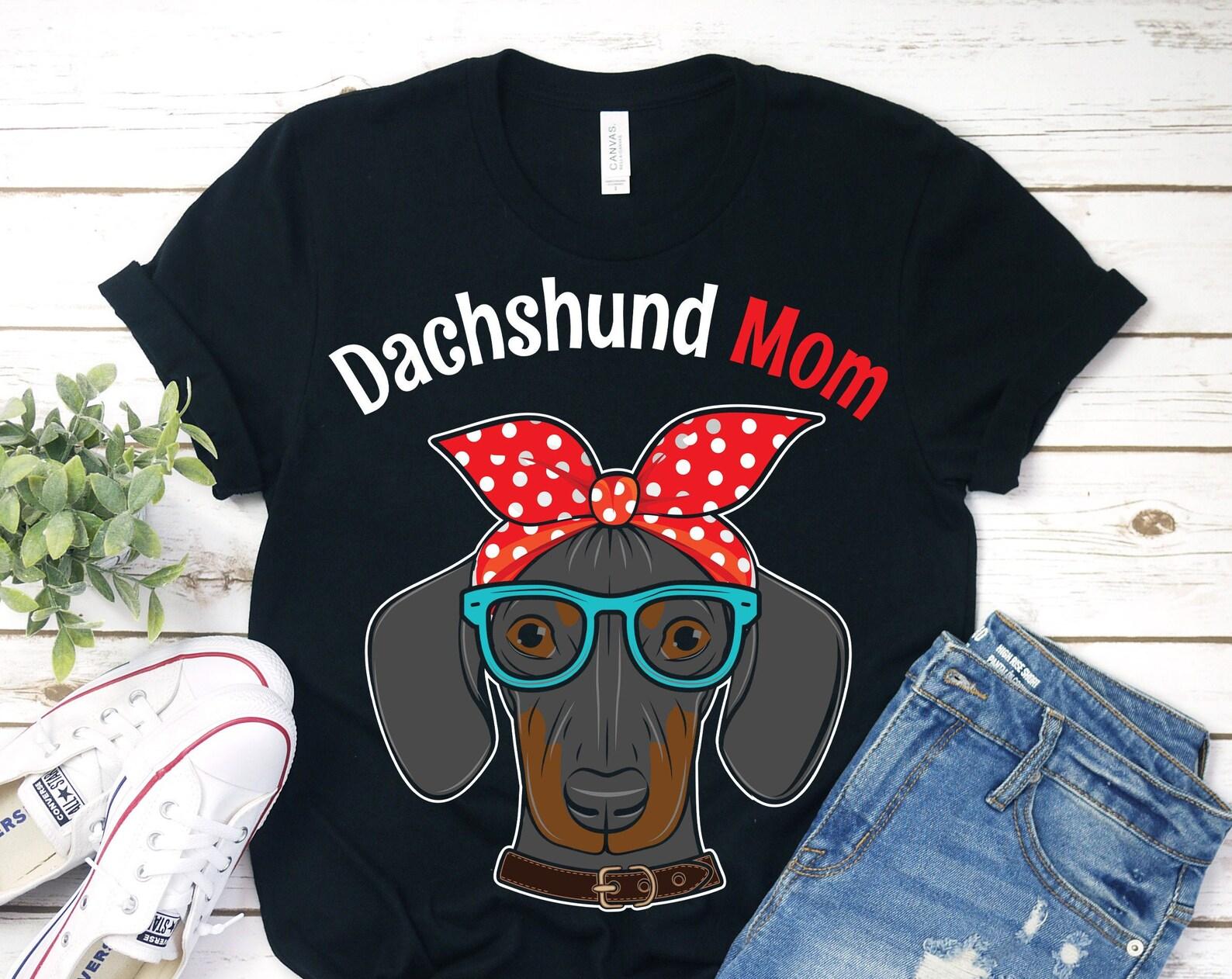 Dachshund Mom T-Shirt, Doxie Dog Puppy Lover Gift, Funny Dachshunds Pet Owner T Shirts, Best Dad, Birthday Party Costume, Clothes Apparel, 120