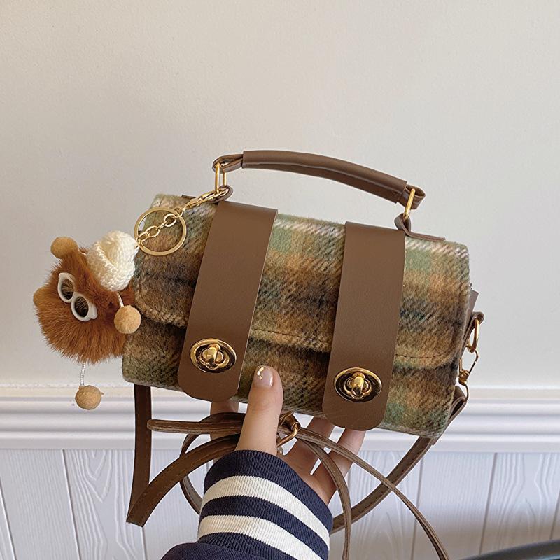 

Fashion Lock Small Bag For Women, Early Spring Retro Messenger Bag For Women