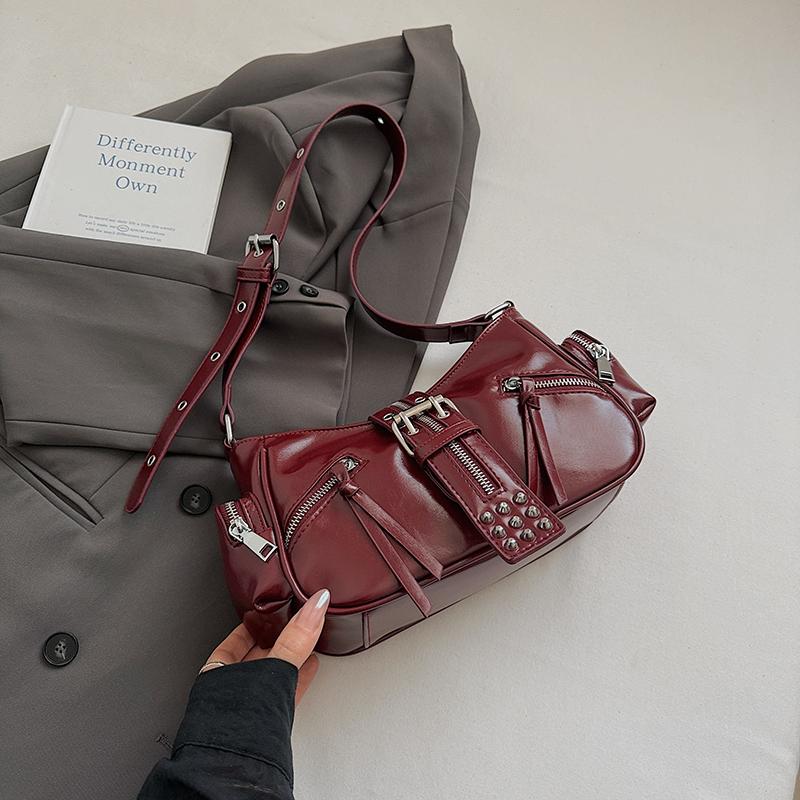Rivet Design Half Moon PU Leather Armpit Crossbody Bag 2025 Winter Punk Style Adjustable Shoulder Strap Handbag And Purse Red Ba