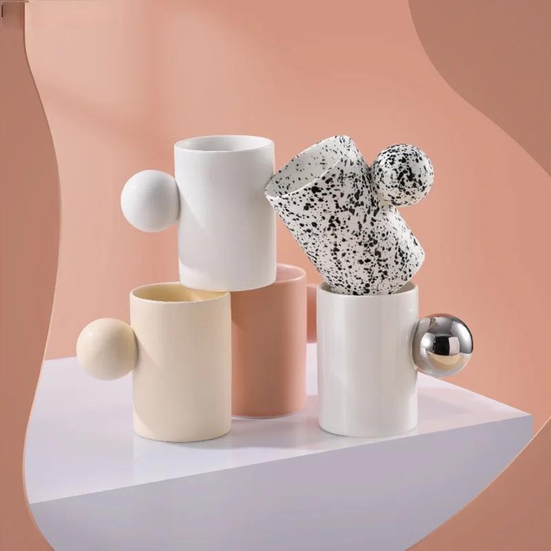 Home Ceramic Mug Creative Shape Breakfast Coffee Cup Couple Milk Cup 280ml Coffee Mug Living Room Decoration Dining Tableware