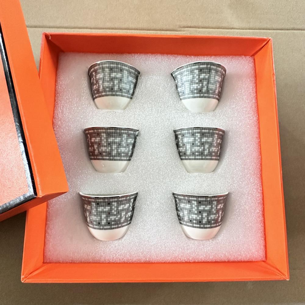

Керамическая кофейная чашка в европейском стиле, простой стиль, повседневный домашний чай, шесть маленьких чашек, персонализированный кофейный набор, небольшой подарочный набор 51-100ml
