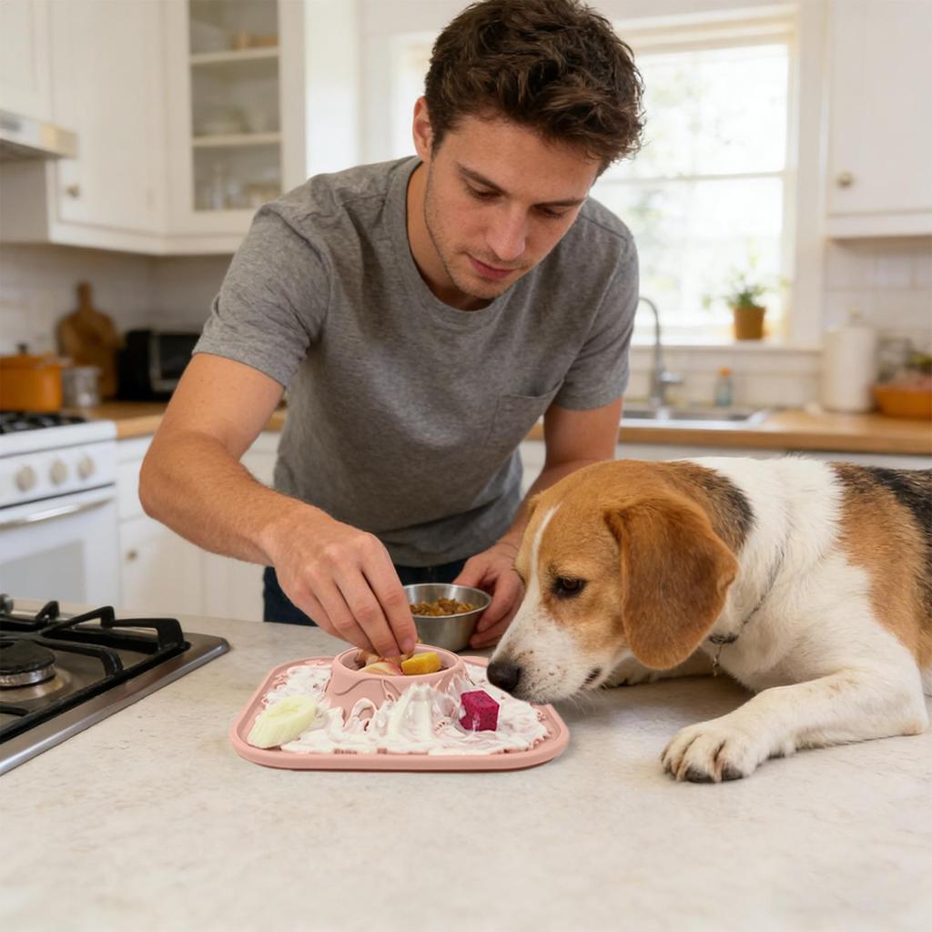 Tapete de Lamber para Cães Silicone Formato Vulcão Antiderrapante Alimentador Quebra-cabeça Tapete de Lamber Com Ventosa Para Cães e Gatos Para Filhotes Gatinhos Animal de Estimação