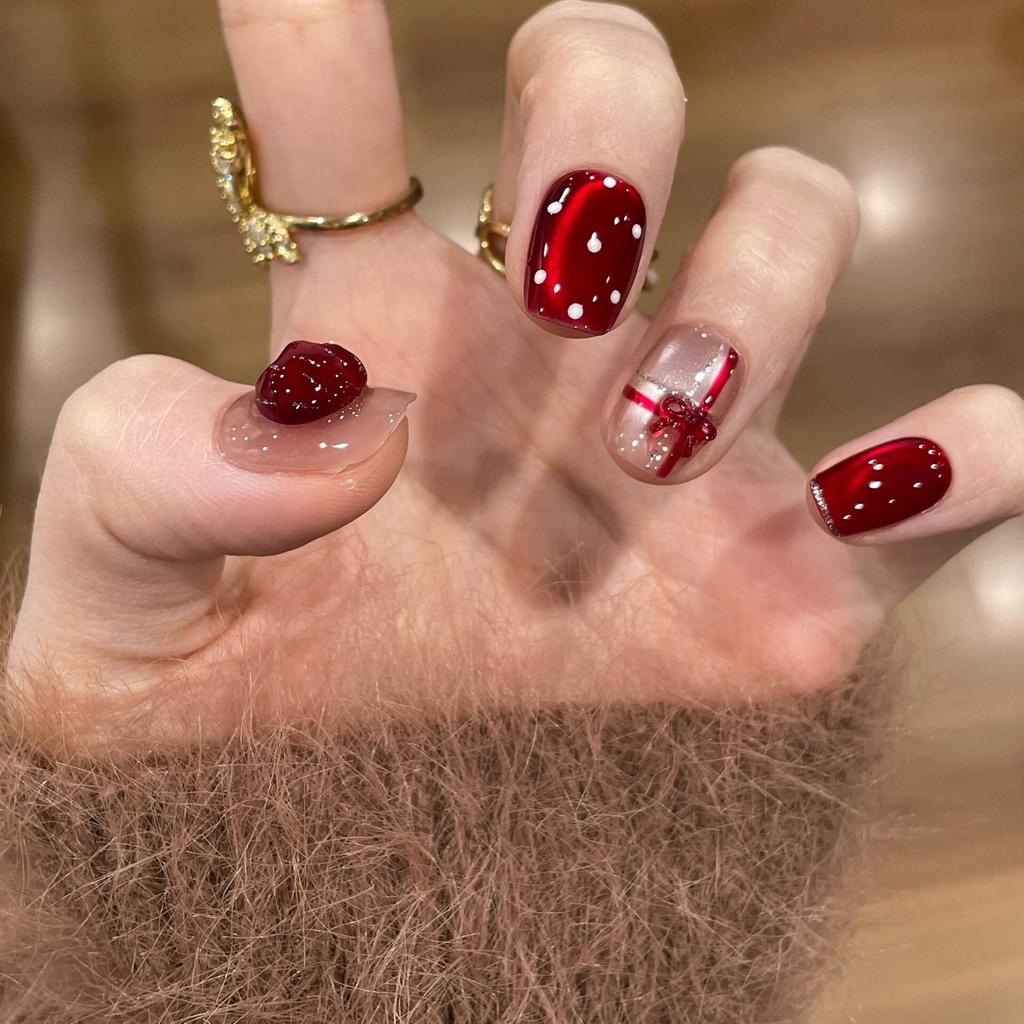 Retro Ruby Bow Cat Eye White ins Style Short Handmade Wear Nail Art Patch Fake Nails