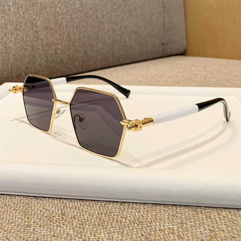 Geometric Hexagon Sunglasses For Women With Uv400 Protection Stylish Summer Fashion Accessory Gray