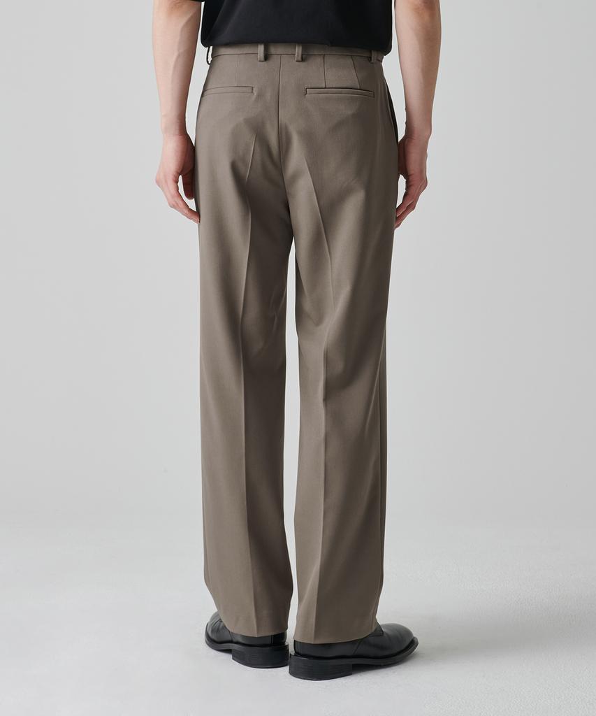 MUSINSA STANDARD Reverse One-Pleat Wide Hidden Banding Slacks [Dusty Beige]