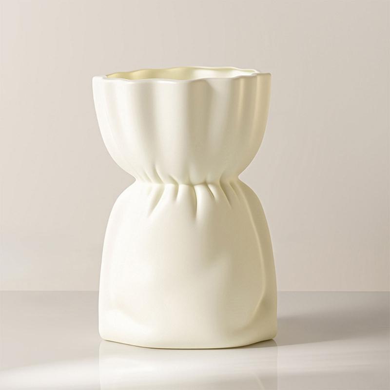 Modern Plastic Vases Decorative Bouquet Shape Flower Arrangement Container For Various Interior Styling Themes Decors