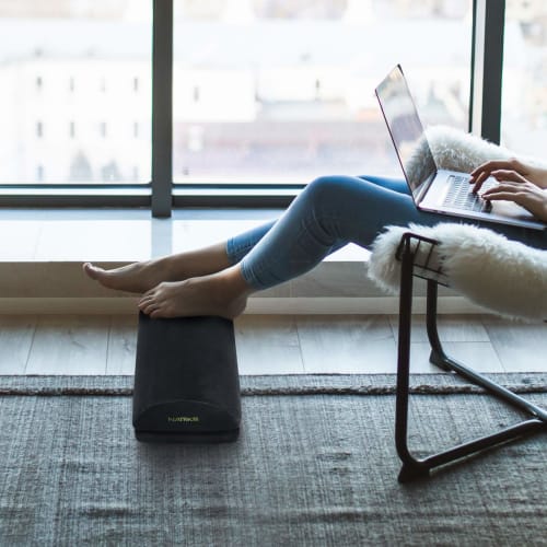 NATRKE Foot Pillow, Two-Level Height Adjustable, Semicircular Long Pillow with Memory Foam, Ergonomic Design, Lumbar Support, Memory Foam, Pressure Di
