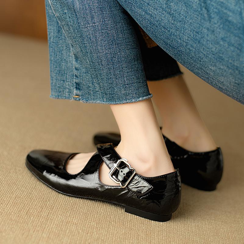 Fashion 2024 New Spring Women Shoes Square Toe Women Loafers Fashion Retro Mary Jane Shoes for Women Chunky Low Heels Ladies Shoes Flats