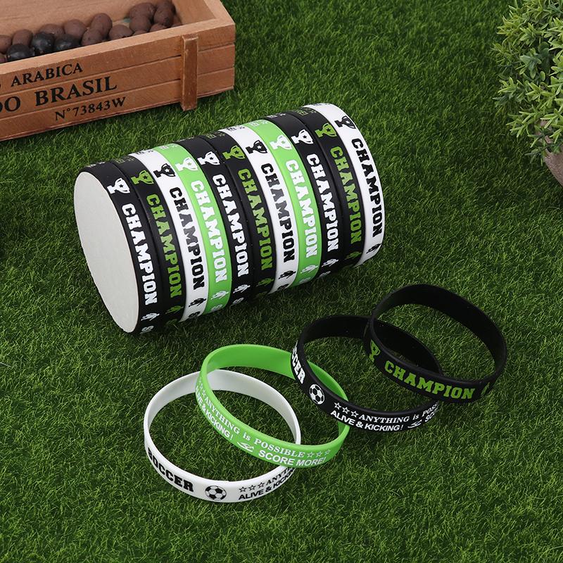 32 szt. Silikonowe opaski piłkarskie Akcesoria imprezowe Motywacyjne gumowe opaski na rękę Piłka nożna Na imprezę tematyczną Piłka nożna Urodziny