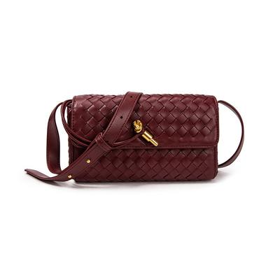 Hand-woven Shoulder Messenger Bag, Simple and Fashionable Small Square Bag, Metal Buckle Trendy Retro Bag