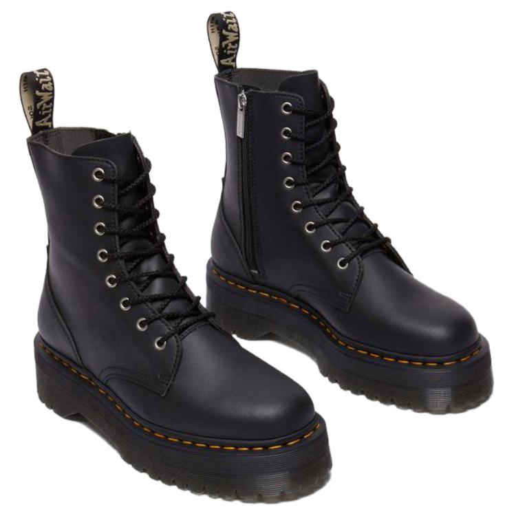 Dr. Martens Leather Comfortable Short Boots Men Boots Black 32063001