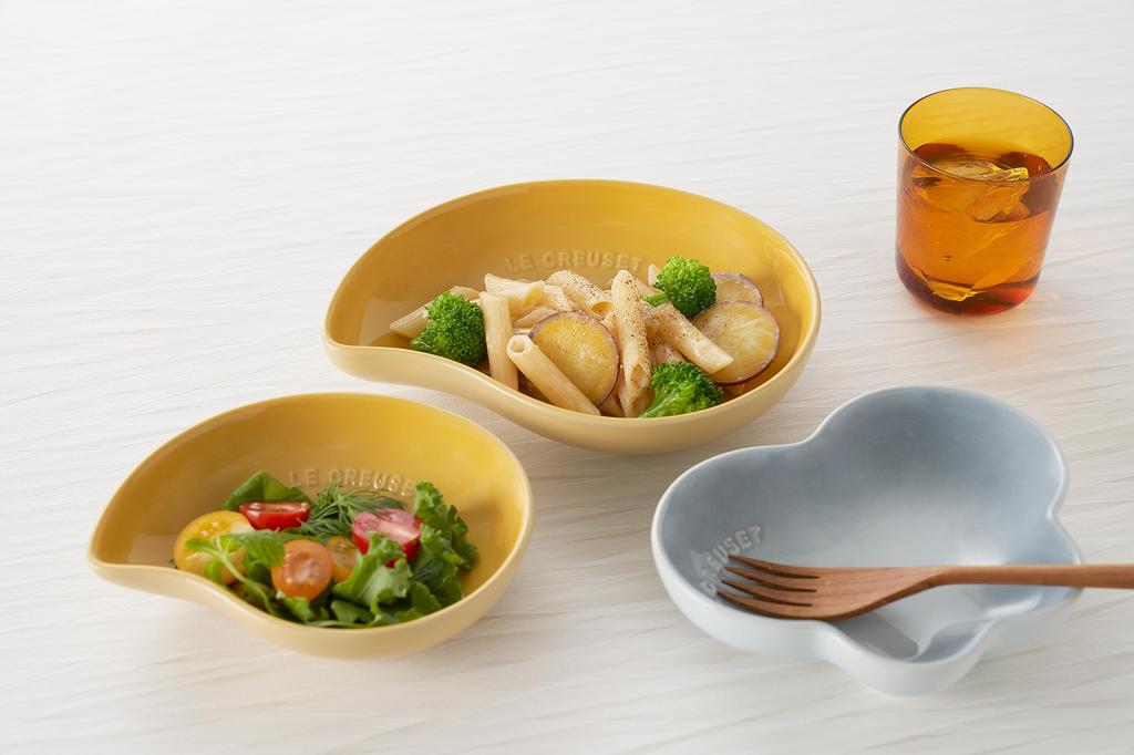 Le Creuset Sphere Butterfly Silver Heat and Cold Microwave and Oven Perfect As a Gift or Celebration Japanese Dish, Small, Blue, Resistant, Safe,